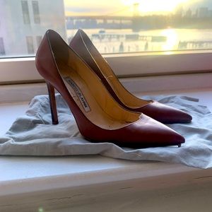 Manolo Blahnik Leather BB Pumps in Light Brown